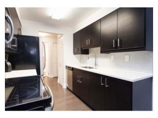 Photo 4: 102 2299 E 30TH Avenue in Vancouver: Collingwood VE Condo for sale in "TWIN COURT" (Vancouver East)  : MLS®# V1010933