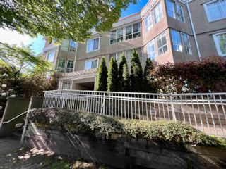 Photo 1: 305 2505 E BROADWAY in Vancouver: Renfrew VE Condo for sale (Vancouver East)  : MLS®# R2886188