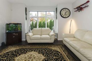 Photo 2: 3 3400 DEVONSHIRE Avenue in Coquitlam: Burke Mountain Townhouse for sale in "Colborne Lane" : MLS®# R2404038