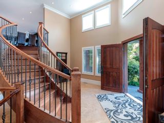 Photo 5: 1386 BISHOP Road: White Rock House for sale (South Surrey White Rock)  : MLS®# R2696588