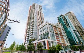 Photo 1: 2501 1351 CONTINENTAL Street in Vancouver: West End VW Condo for sale in "THE MADDOX" (Vancouver West)  : MLS®# R2227785