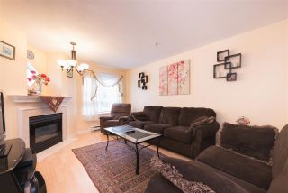 Photo 3: 128 2980 PRINCESS Crescent in Coquitlam: Canyon Springs Townhouse for sale in "THE MONTCLAIRE" : MLS®# R2179380