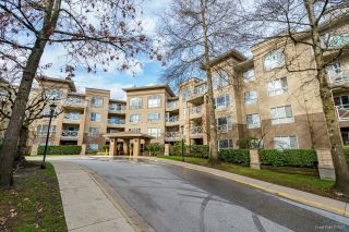 Photo 35: 403 2551 PARKVIEW Lane in Port Coquitlam: Central Pt Coquitlam Condo for sale in "THE CRESCENT" : MLS®# R2757589