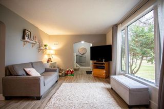 Photo 4: 248 Neil Avenue in Winnipeg: East Kildonan Residential for sale (3D)  : MLS®# 202126374