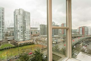 Photo 2: 1208 1009 Expo Boulevard: Condo for sale (Vancouver West) 