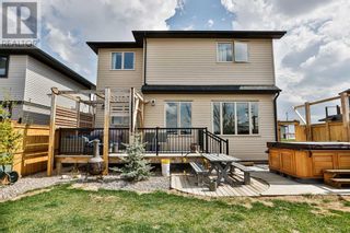 Photo 2: 11 Canyon Meadows Bend W in Lethbridge: House for sale : MLS®# A2076078