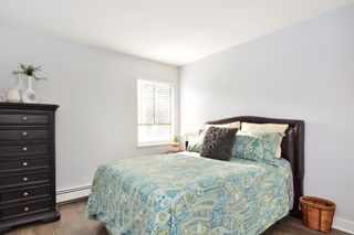 Photo 10: 208 1740 SOUTHMERE Crescent in Surrey: Sunnyside Park Surrey Condo for sale in "CAPSTAN WAY" (South Surrey White Rock)  : MLS®# R2234787