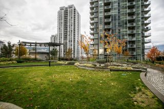 Photo 20: 4009 1188 PINETREE Way in Coquitlam: North Coquitlam Condo for sale in "M3" : MLS®# R2740680