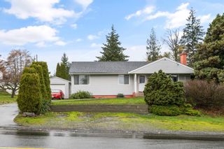 Photo 1: 1455 Montrose Ave in Nanaimo: Na Departure Bay House for sale : MLS®# 890488