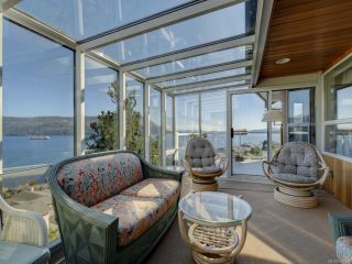 Photo 2: 557 Marine View in COBBLE HILL: ML Cobble Hill House for sale (Malahat & Area)  : MLS®# 809464