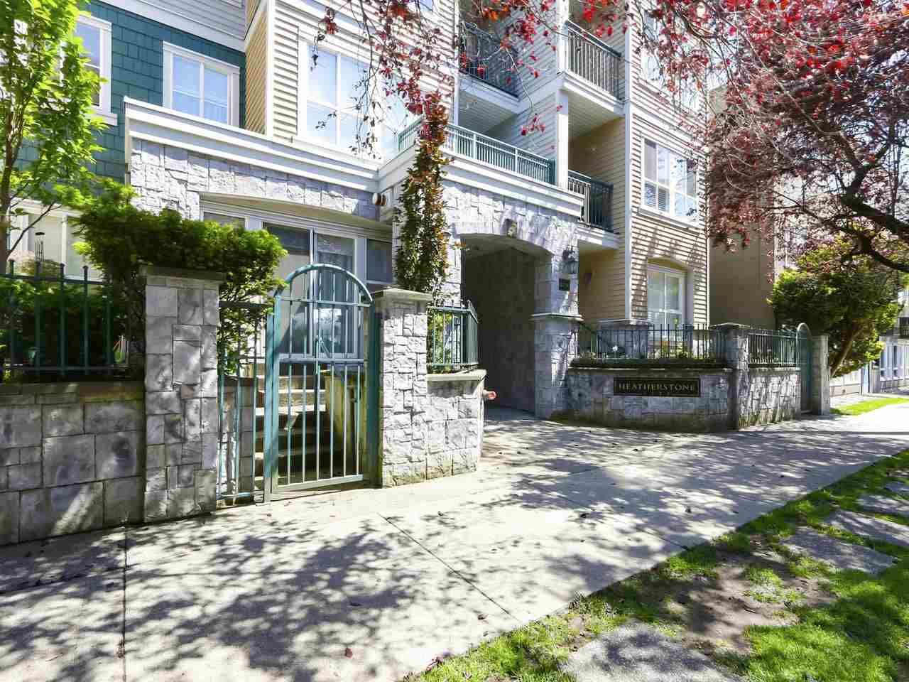 Main Photo: 407 3278 HEATHER STREET in : Cambie Condo for sale : MLS®# R2461331