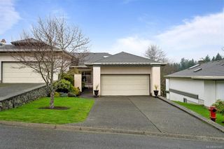 Photo 1: 25 4360 Emily Carr Dr in Saanich: SE Broadmead Row/Townhouse for sale (Saanich East)  : MLS®# 841495