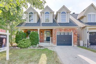 Photo 1: 22 Ivandale Road in Whitchurch-Stouffville: Stouffville House (2-Storey) for sale : MLS®# N5348882