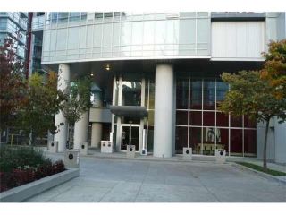 Photo 2: 1601 131 REGIMENT Square in Vancouver: Downtown VW Condo for sale in "Spectrum 3" (Vancouver West)  : MLS®# R2556464