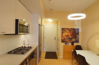 Photo 3: 603 531 BEATTY Street in Vancouver: Downtown VW Condo for sale in "METROLIVING" (Vancouver West)  : MLS®# R2761171