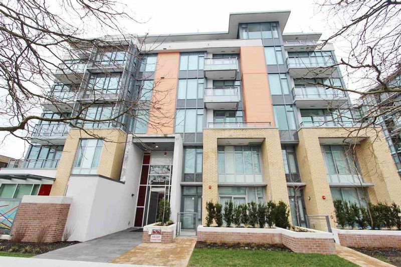 FEATURED LISTING: 309 - 2565 MAPLE Street Vancouver