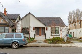 Photo 3: 1016 North Park St in Victoria: Vi Fernwood Full Duplex for sale : MLS®# 962467