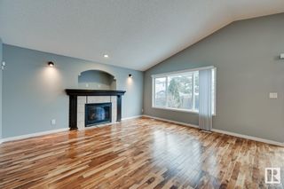 Photo 2: 14827 138A Street in Edmonton: Zone 27 House for sale : MLS®# E4373339