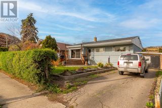 Photo 1: 4209 27th Avenue in Vernon: House for sale : MLS®# 10306196