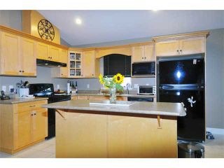 Photo 2: 23733 115TH AV in Maple Ridge: Cottonwood MR House for sale in "GILKER HILL ESTATES" : MLS®# V910026