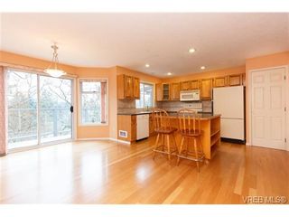 Photo 5: 251 Heddle Ave in VICTORIA: VR View Royal House for sale (View Royal)  : MLS®# 717412