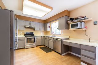 Photo 10: 2843 MAXWELL Place in Port Coquitlam: Glenwood PQ House for sale : MLS®# R2693422