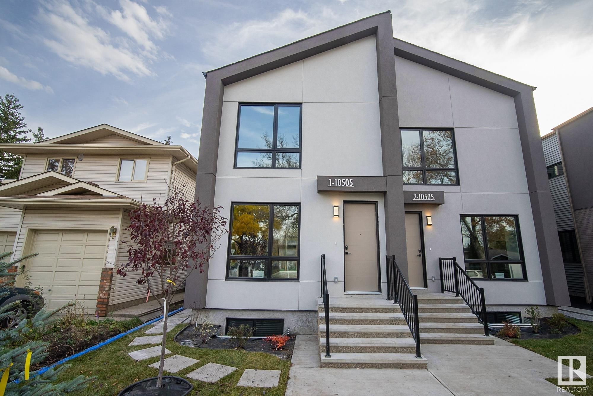 Main Photo: #1 10505 63 Avenue in Edmonton: Zone 15 House Half Duplex for sale : MLS®# E4372225
