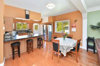 Photo 5: 914 DUNN Ave in Saanich: SE Swan Lake House for sale (Saanich East)  : MLS®# 876045