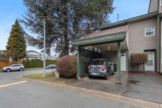 Photo 1: 55 12180 189A Street in Pitt Meadows: Central Meadows Townhouse for sale in "MEADOW ESTATES" : MLS®# R2659219