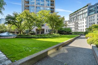 Photo 2: 315 555 ABBOTT Street in Vancouver: Downtown VW Condo for sale in "Paris Place" (Vancouver West)  : MLS®# R2617016