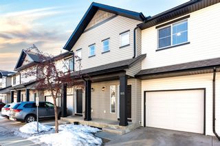 Photo 2: 103 Everridge Gardens SW in Calgary: Evergreen Row/Townhouse for sale : MLS®# A1061680