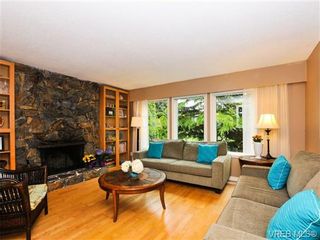 Photo 2: 4116 Cabot Place in VICTORIA: SE Lambrick Park Residential for sale (Saanich East)  : MLS®# 337035