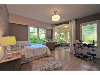 Photo 9: 418 FIRST Street in New Westminster: Queens Park House for sale in "QUEENS PARK" : MLS®# V1075029