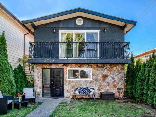 Photo 1: 2728 E 27TH Avenue in Vancouver: Renfrew Heights House for sale (Vancouver East)  : MLS®# R2503259