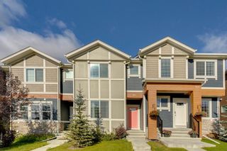 Photo 1: 919 Nolan Hill Boulevard NW in Calgary: Nolan Hill Row/Townhouse for sale : MLS®# A1141802