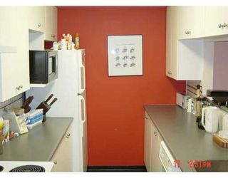 Photo 3: 203 1163 THE HIGH ST in Coquitlam: North Coquitlam Condo for sale : MLS®# V597616