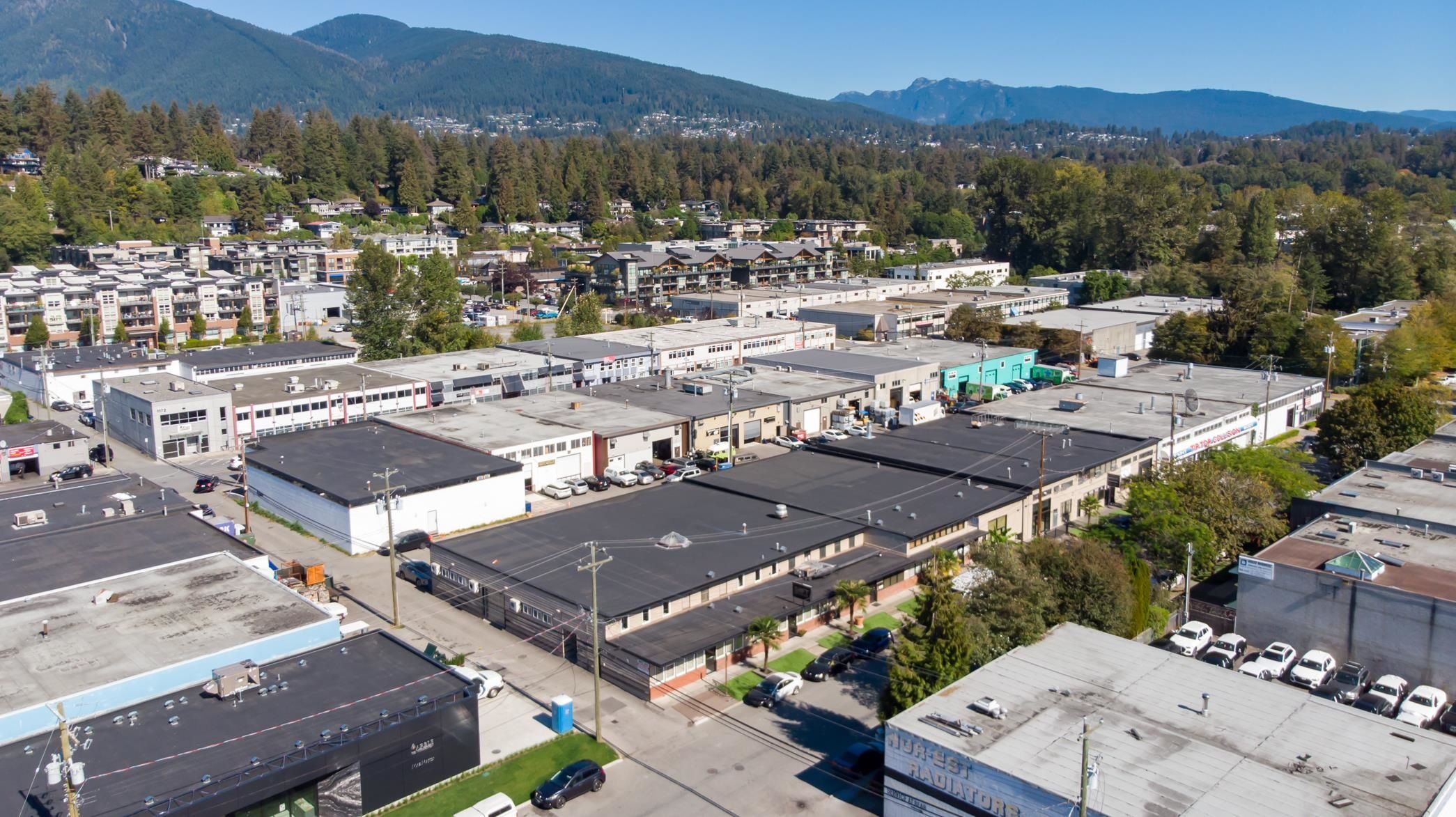 Main Photo: 1172 W 14TH Street in North Vancouver: Norgate Industrial for sale : MLS®# C8049674