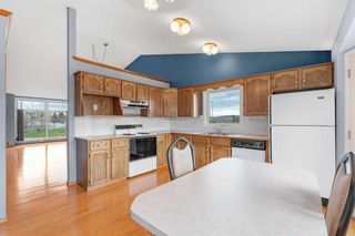 Photo 10: 79 Riverstone Crescent SE in Calgary: Riverbend Detached for sale : MLS®# A2128031