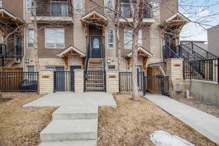 Photo 2: 202 1728 35 Avenue SW in Calgary: Altadore Row/Townhouse for sale : MLS®# A1184124