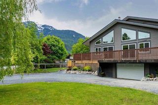 Photo 29: 13 BRACKEN Parkway in Squamish: Brackendale House for sale in "Brackendale" : MLS®# R2768729