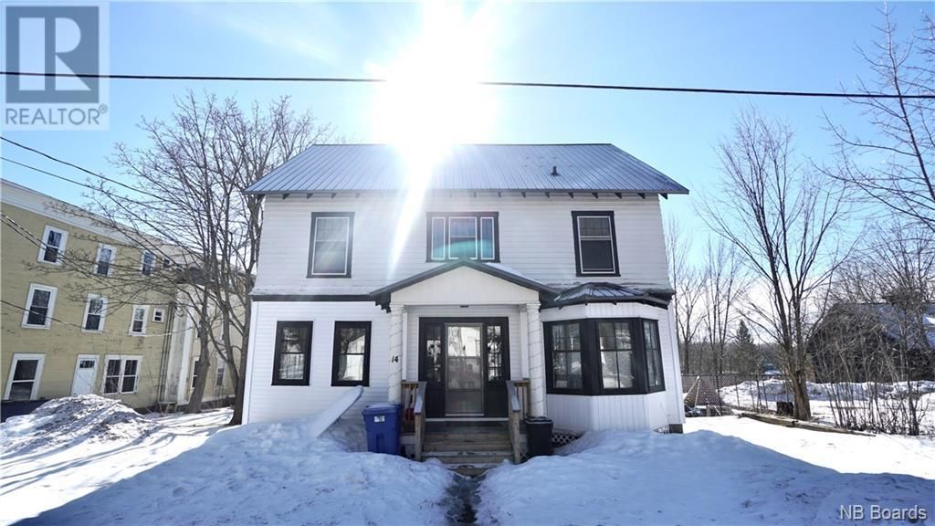 Main Photo: 14 St. Croix Street in St. Stephen: House for sale : MLS®# NB083970