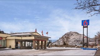 Photo 1: Hotel/Motel with property in Cache Creek, BC in Cache Creek: Business with Property for sale