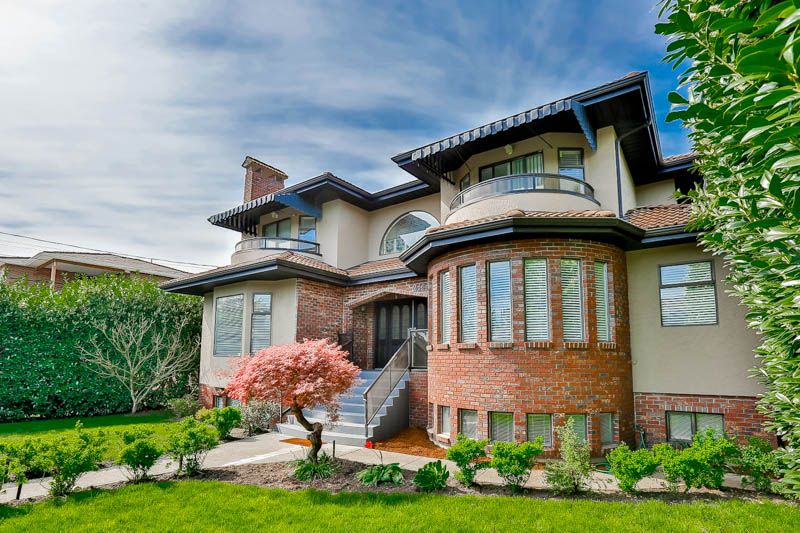Main Photo: 2141 CLIFF Avenue in Burnaby: Montecito House for sale (Burnaby North)  : MLS®# V866149