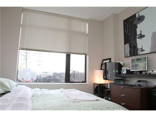 Photo 6: Photos: 301 2345 MADISON Avenue in Burnaby: Brentwood Park Condo for sale in "OMA I" (Burnaby North)  : MLS®# V871037
