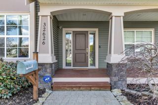 Photo 4: 32626 CHERRY Avenue in Mission: Mission BC House for sale : MLS®# R2768836