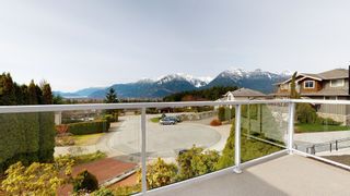 Photo 14: 1045 GLACIER VIEW Place in Squamish: Garibaldi Highlands House for sale : MLS®# R2675222