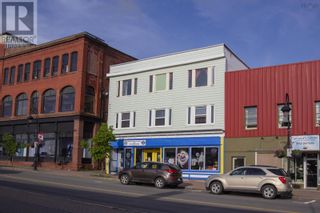 Main Photo: 127 Victoria Street E in Amherst: Retail for sale : MLS®# 202313645