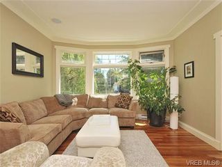 Photo 2: 1156 Chapman Street in VICTORIA: Vi Fairfield West Residential for sale (Victoria)  : MLS®# 340191
