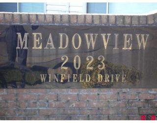 Photo 1: 1 2023 WINFIELD Drive in Abbotsford: Abbotsford East Townhouse for sale in "MEADOWVIEW ESTATES" : MLS®# F2906391