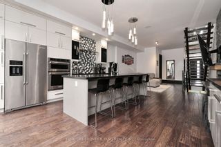 Photo 8: 10 Rexford Road in Toronto: Runnymede-Bloor West Village House (2-Storey) for sale (Toronto W02)  : MLS®# W8257438
